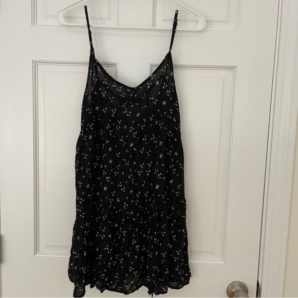 Urban Outfitters UO Harper Tiered Lace-Up Babydoll Dress Size XS - Picture 3 of 8